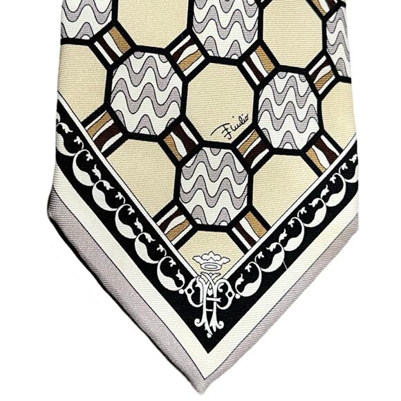 Emilio Pucci Yellow Gray Zig Zag Octagon Geometric Luxury 100% Silk Necktie Tie - Picture 3 of 7